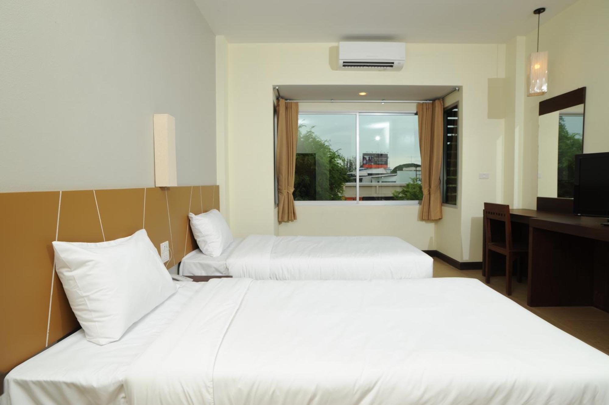 Mawin Hotel Chiang Mai Exterior foto
